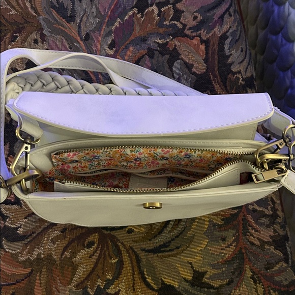 Joy Susan Womens Elegant Cream Luna Crescent Shoulder Bag - Picture 3 of 4